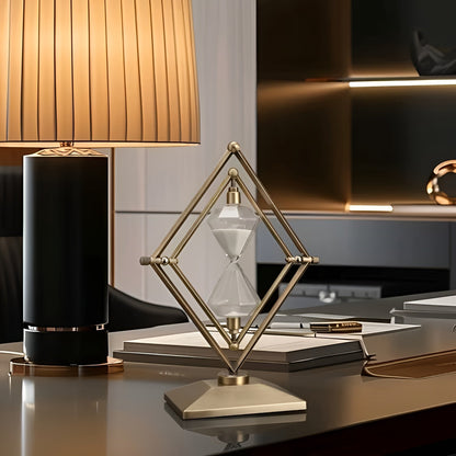 Sandur Med Geometrisk Metallramme – Dekorativ Og Avslappende | Med Hvit Sand Som Meditasjonstimer - Timeglass