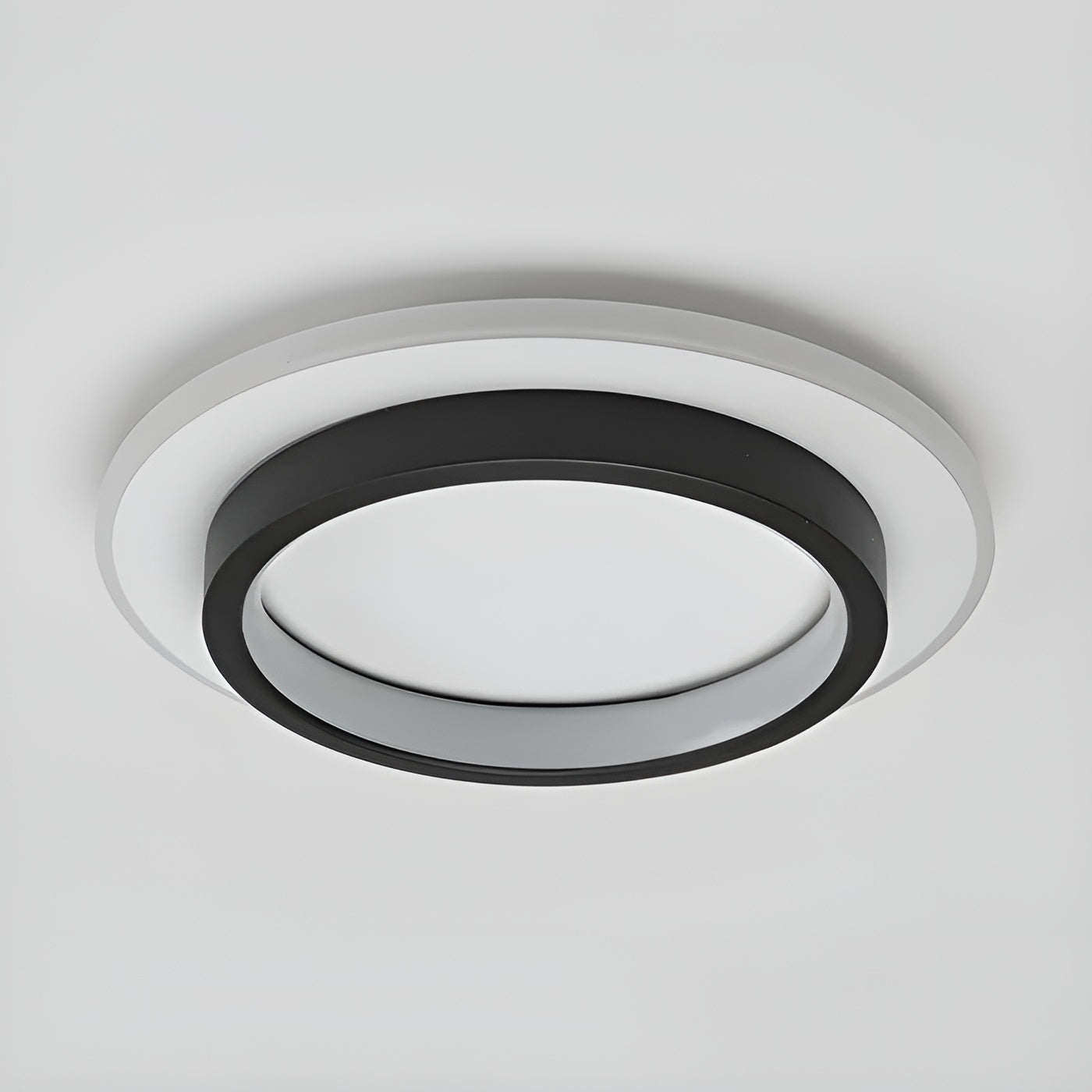 Rund Taklampe – Slankt og Moderne Design | Perfekt for Stue og Spisestue