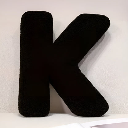 Pyntepute med Sorte Bokstaver – Myk og Fritt Kombinerbar | Dekorativ for Sofa og Seng