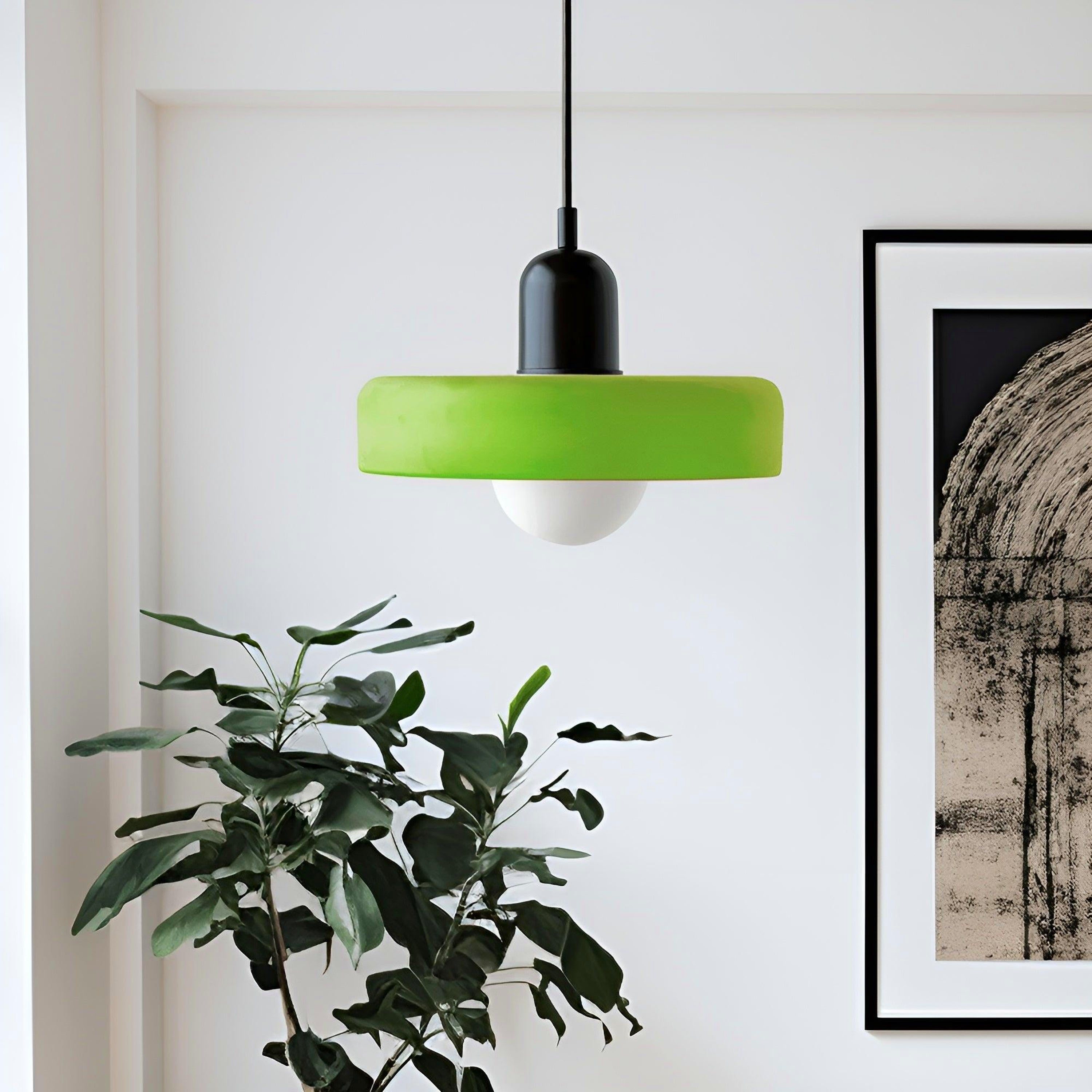 Bilde av Lysfjord Glasspendel – Moderne Eleganse i Tidløst Design fra Velisse