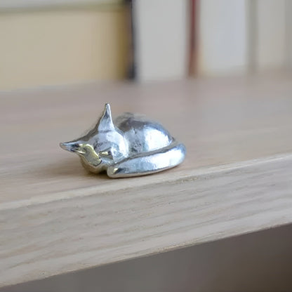 Skulptur Evig Familie – Uttrykk for Samhold og Harmoni | Tidløs Dekorfigur til Hjemmet