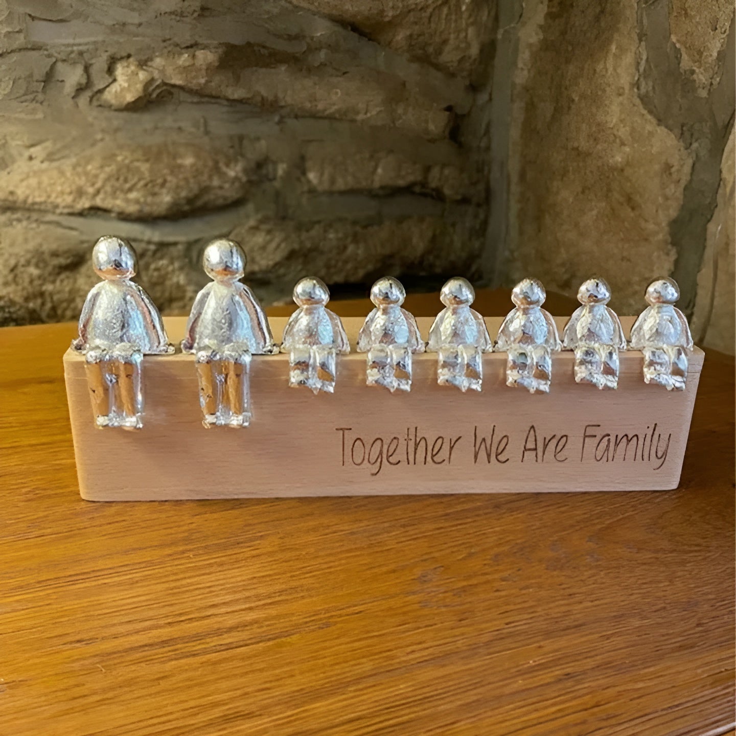 Skulptur Evig Familie – Uttrykk for Samhold og Harmoni | Tidløs Dekorfigur til Hjemmet