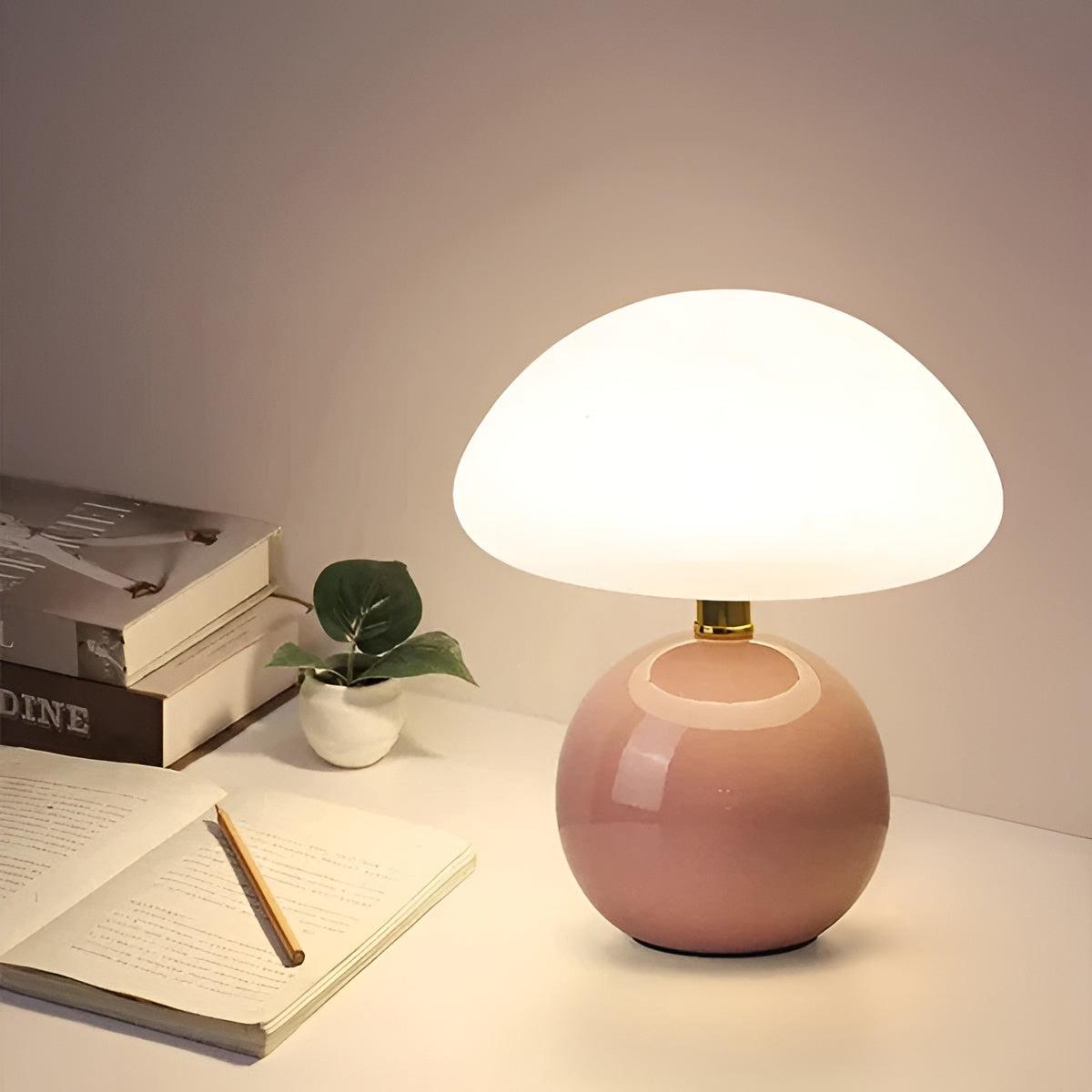 Kremfarget Bordlampe i Soppdesign – Stilfull Retro Leuchte | Perfekt for Soverom og Stue