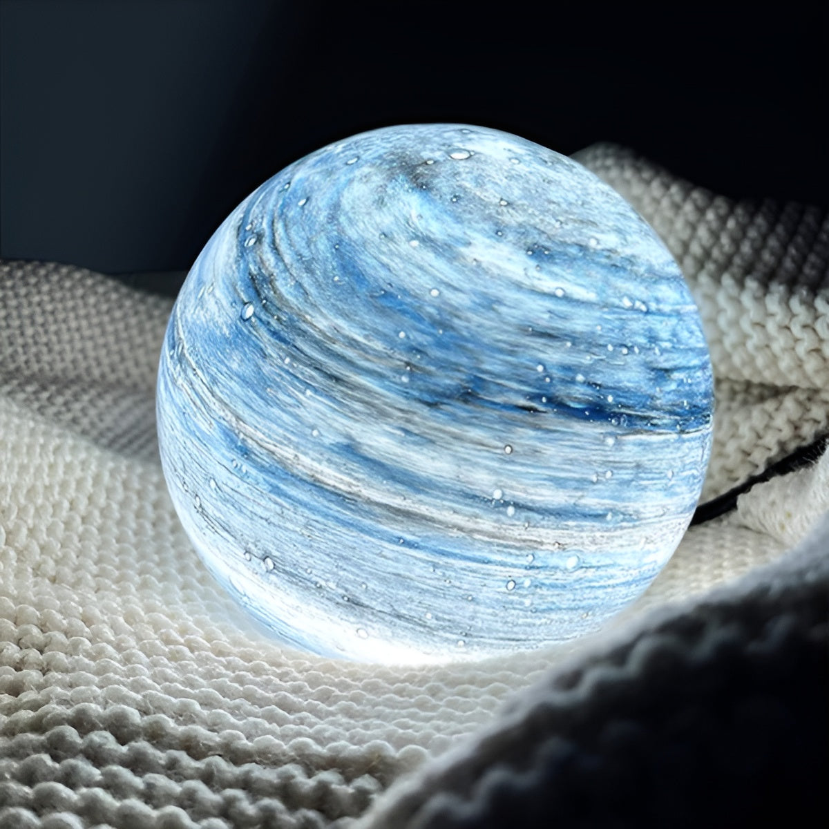 Lunacrystal Mondlampe Aus Glas – Magisches Mondlicht MIT Kosmischen Details Für Stimmungsvolle Wohnräume