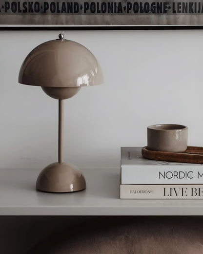 Bilde av Nordvik – Skandinavisk Dimbart LED Bordlampe fra Velisse