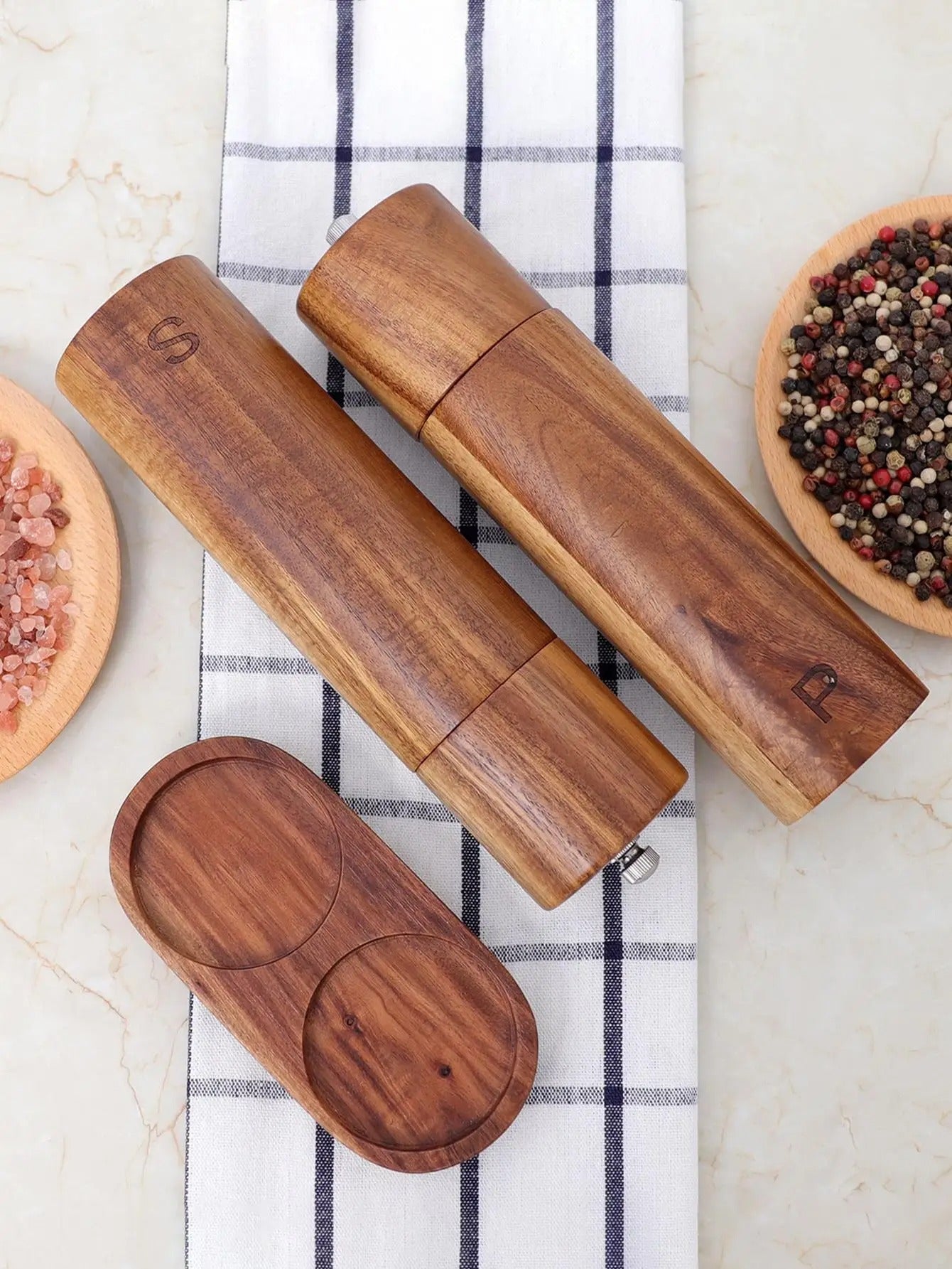 Salt- og Pepperkvern i Tre – Elegant og Praktisk | Med Serveringsbrett, Skje og Børste