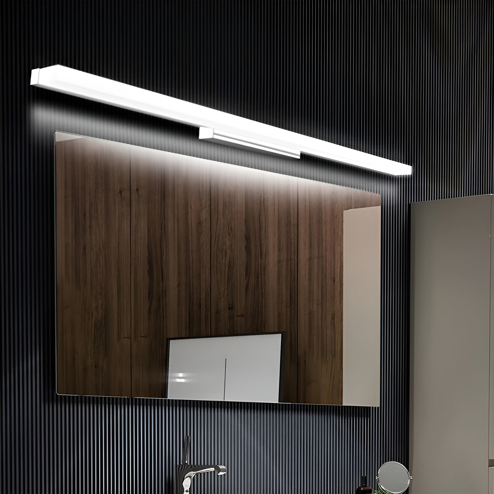 Moderne LED-vegglampe – Stilren og Fuktbestandig | Perfekt for Bad og Soverom