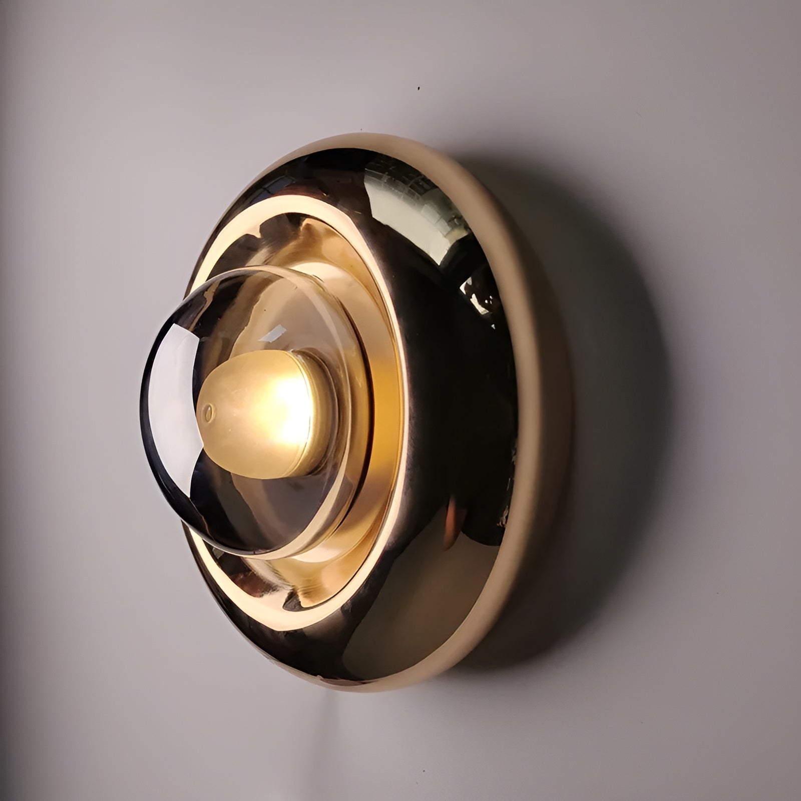 Vegglampe i Bauhaus-stil – Moderne og Dekorativ | Med LED og Koselig Belysning