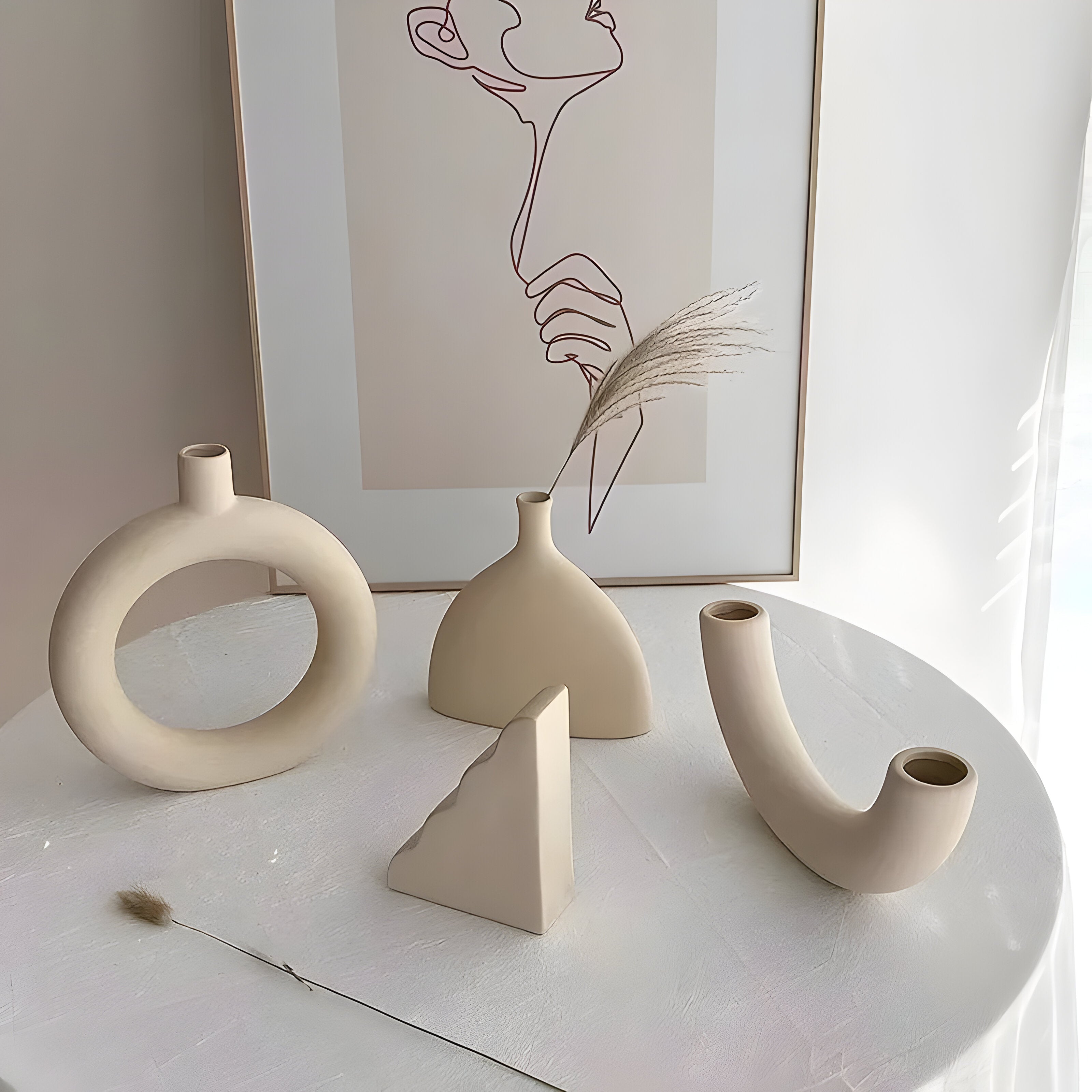 Bilde av Syril - Moderne Keramisk Blomster Vase fra Velisse