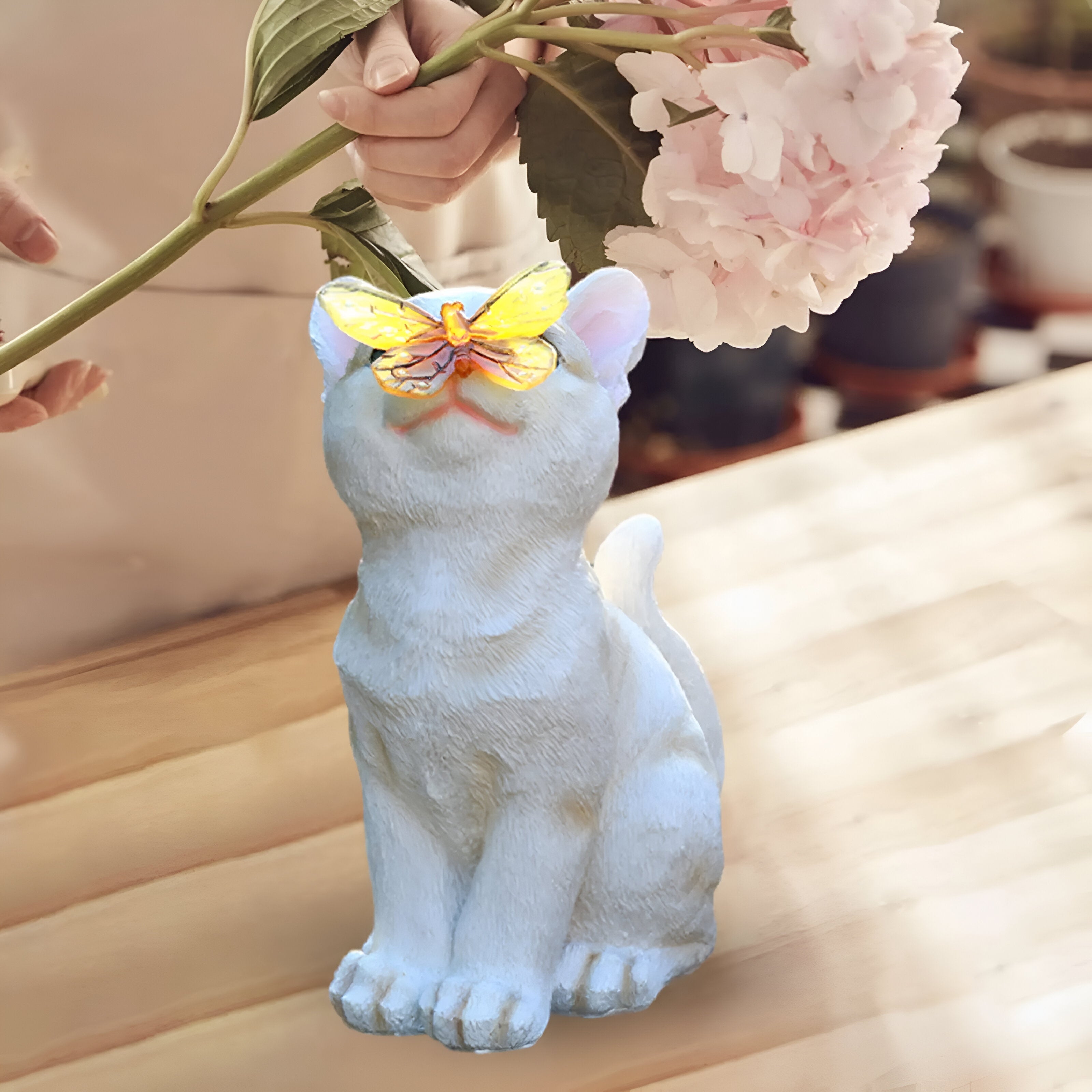 Dyssa - Solcelledrevet Led Hagefigur I Kattedesign