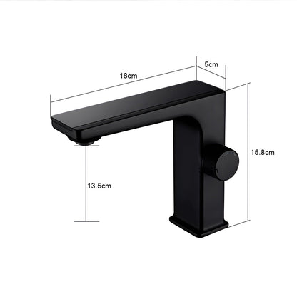 Led-kran Til Badet – Digitalt Display Og Temperaturregulering | Moderne Servantarmatur I Messing