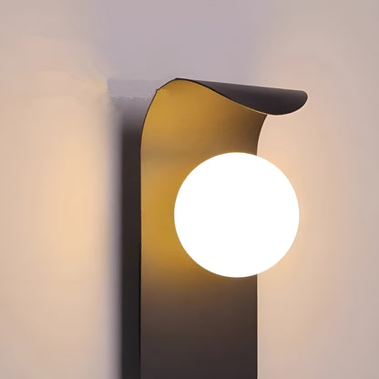 Vegglampe i Nordisk Design – Minimalistisk og Stilfull | Perfekt for Stue og Trapp