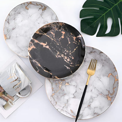 Porselenstallerken i Marmorlook – Elegant Gullkant | Dekorativ og Perfekt for Stilfull Servering