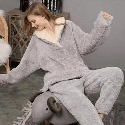 Tori – Sherpa-fleece Pyjamas: Varm og Koselig