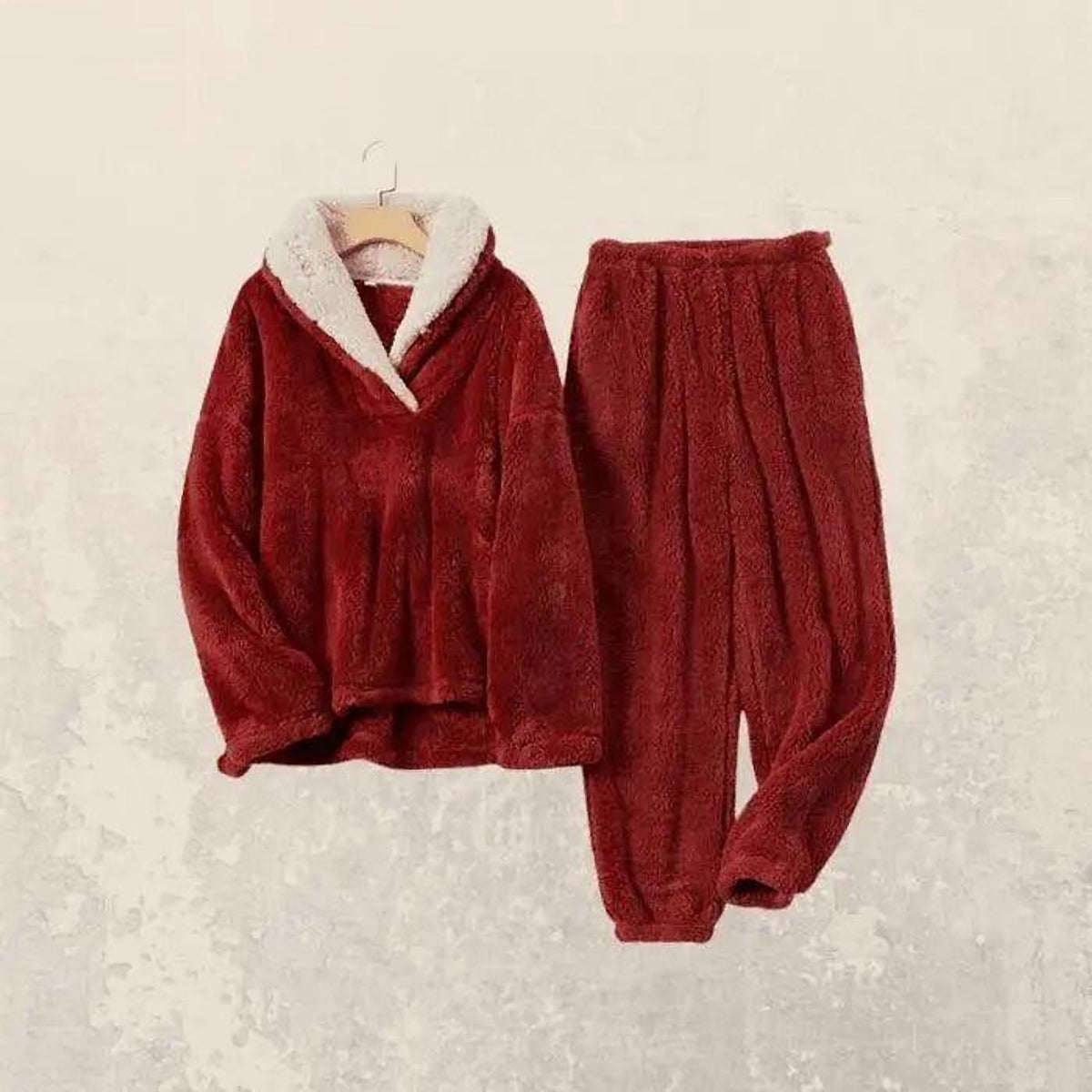 Tori – Sherpa-fleece Pyjamas: Varm og Koselig