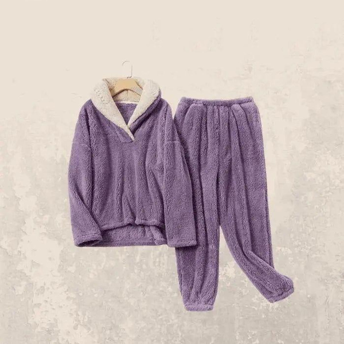 Tori – Sherpa-fleece Pyjamas: Varm og Koselig