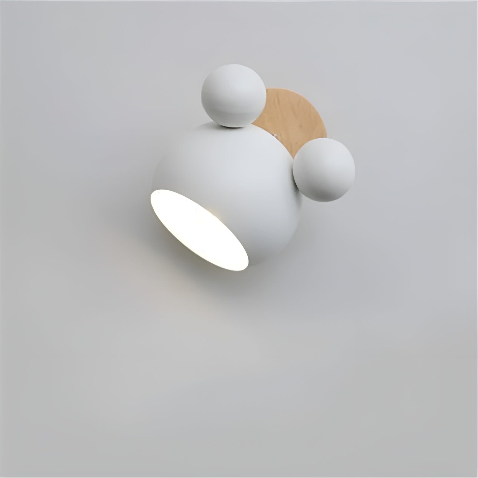 Vegglampe i Mikke Mus-design – Dekorativ og Moderne | Perfekt for Barnerom og Stue